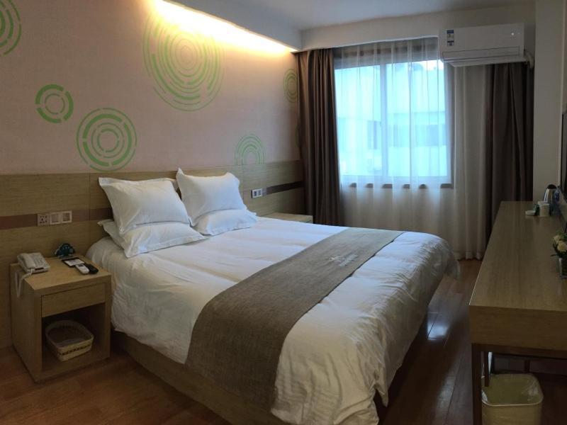 Greentree Inn Xi'An Railway Station Airport Bus Wulukou Subway Station Business Hotel Extérieur photo