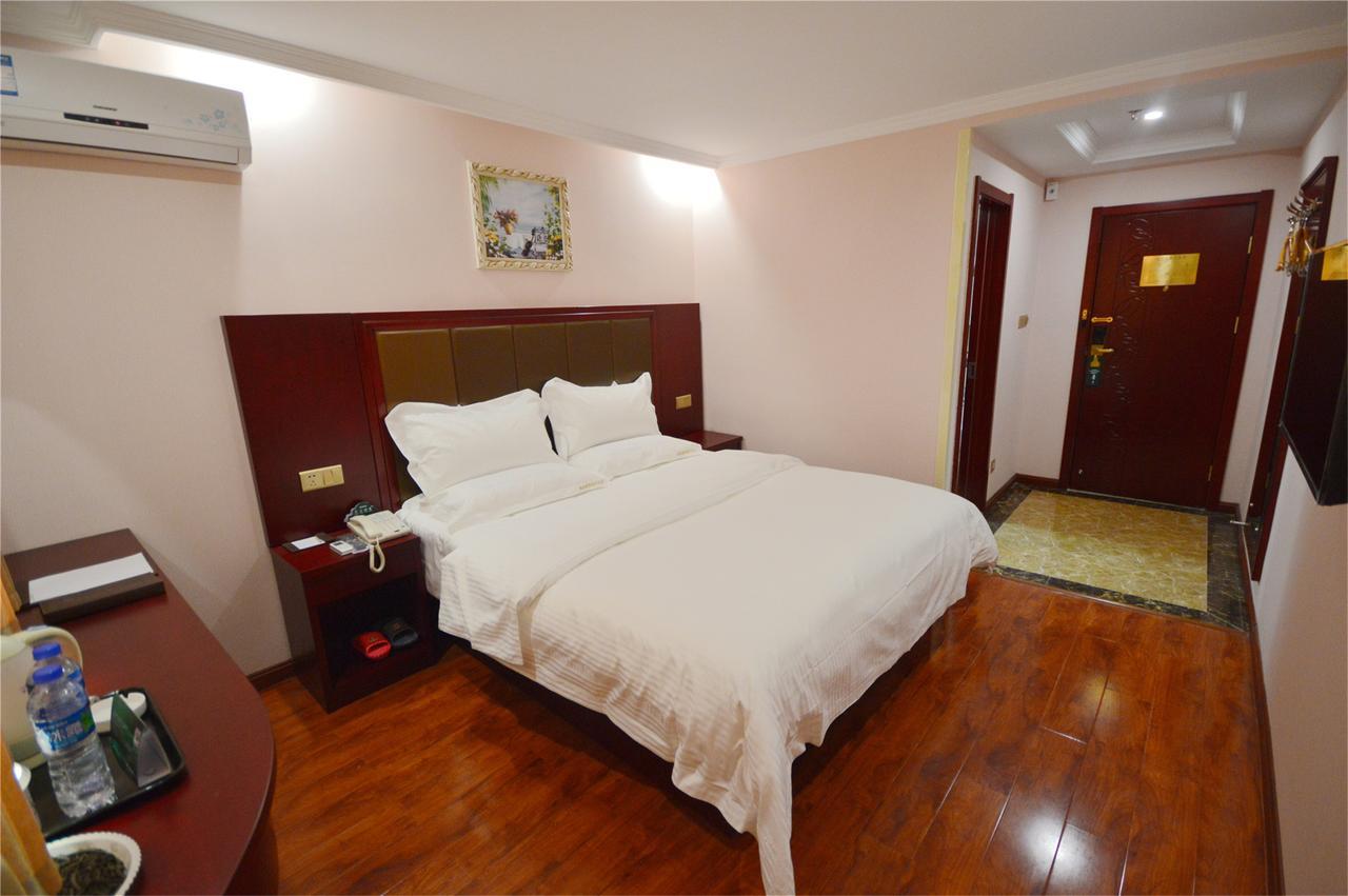 Greentree Inn Xi'An Railway Station Airport Bus Wulukou Subway Station Business Hotel Extérieur photo